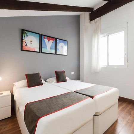 Oyo Style Apartments Puerto Valencia Luaran gambar