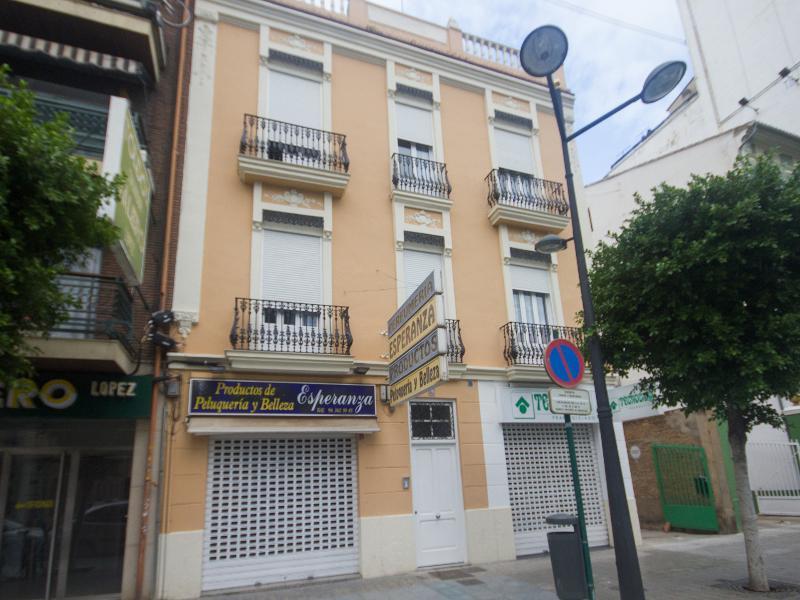 Oyo Style Apartments Puerto Valencia Luaran gambar