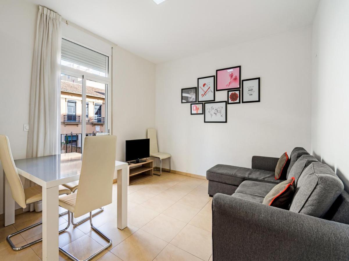 Oyo Style Apartments Puerto Valencia Luaran gambar