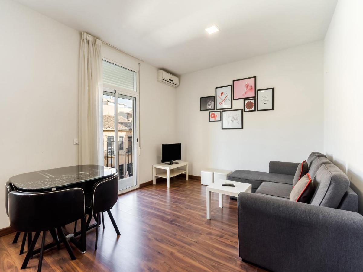 Oyo Style Apartments Puerto Valencia Luaran gambar