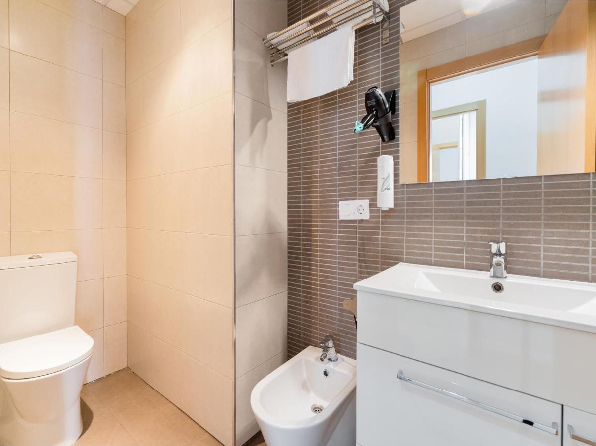 Oyo Style Apartments Puerto Valencia Luaran gambar