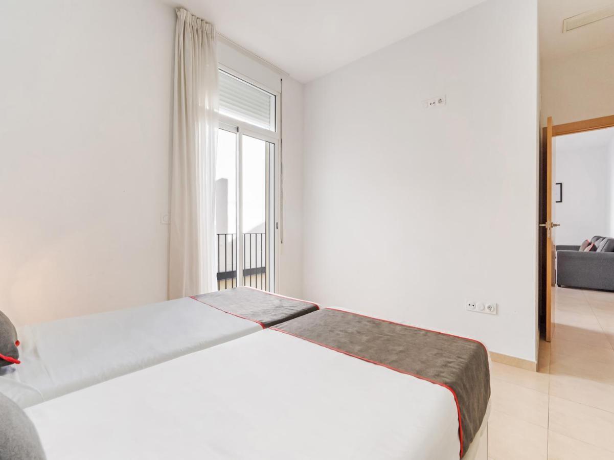 Oyo Style Apartments Puerto Valencia Luaran gambar